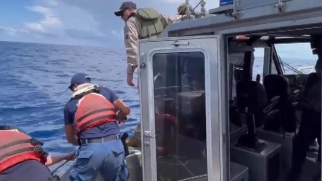 Equipo de búsqueda.