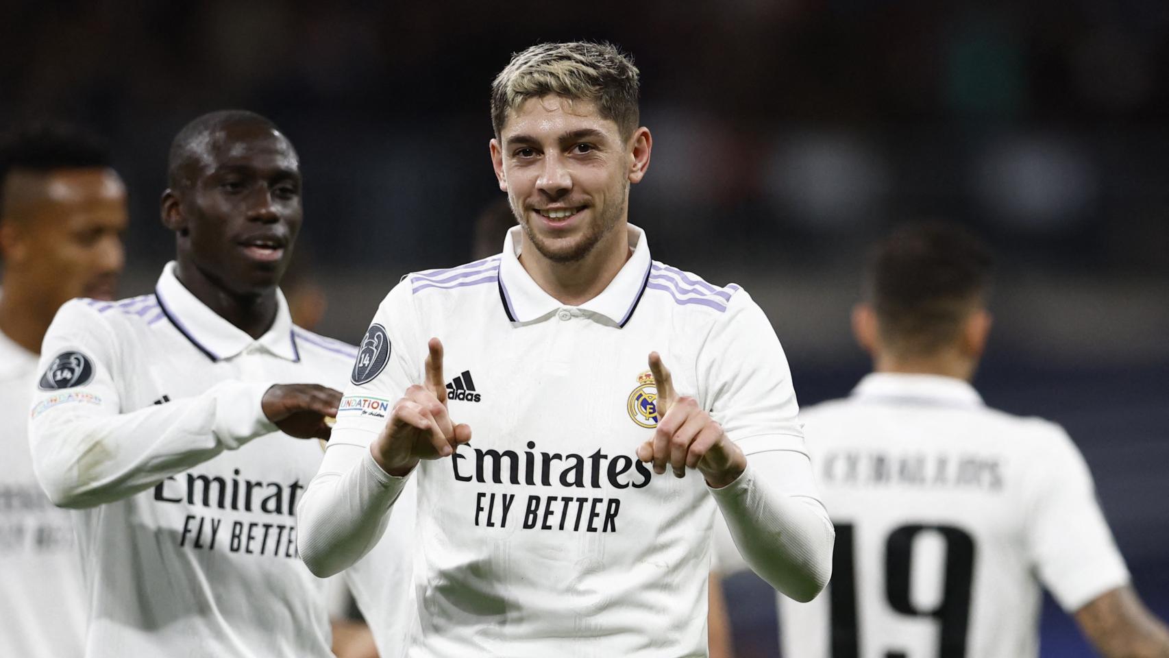 Valverde celebra su gol.