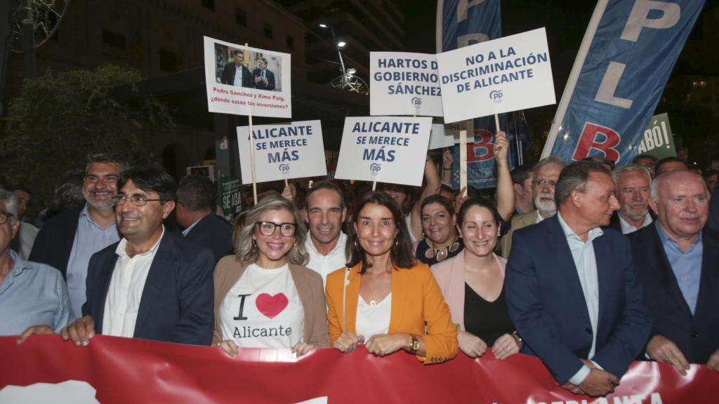 Mari Carmen Sánchez y Ruth Merino.
