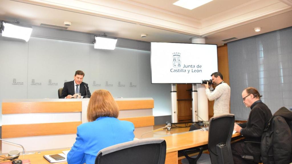 Carlos Fernández Carriedo tras el Consejo de Gobierno de la Junta.