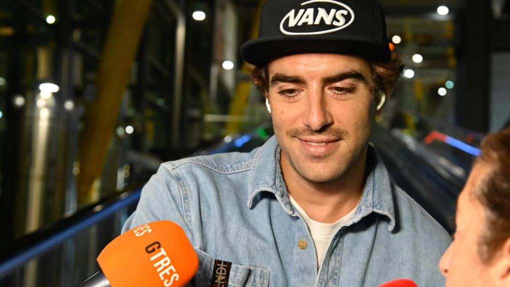 Álvaro de Luna, sonriente tras conocerse su romance con Laura Escanes.