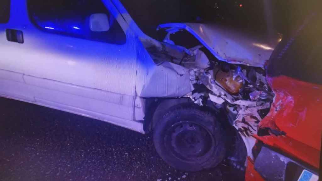 Imágenes del accidente de anoche en la avenida de Beiramar, en Vigo.