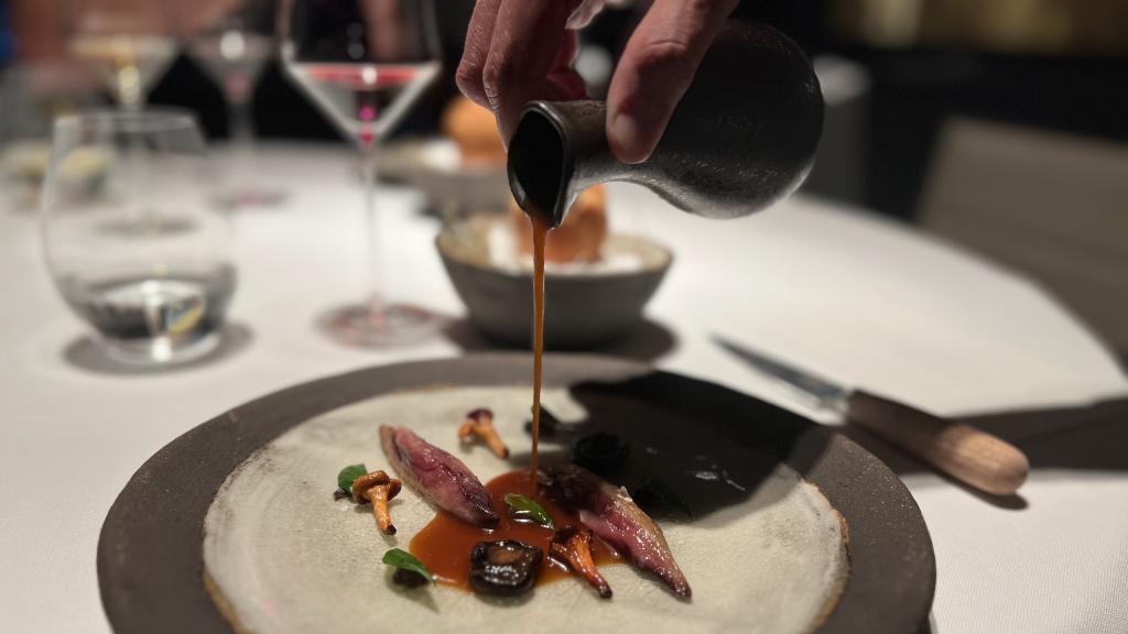 Muchos platos de CEBO se acaban en sala