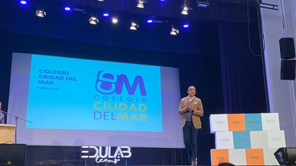 Ricardo Recuero, director y profesor en el colegio 'Ciudad del Mar' de Torrevieja.