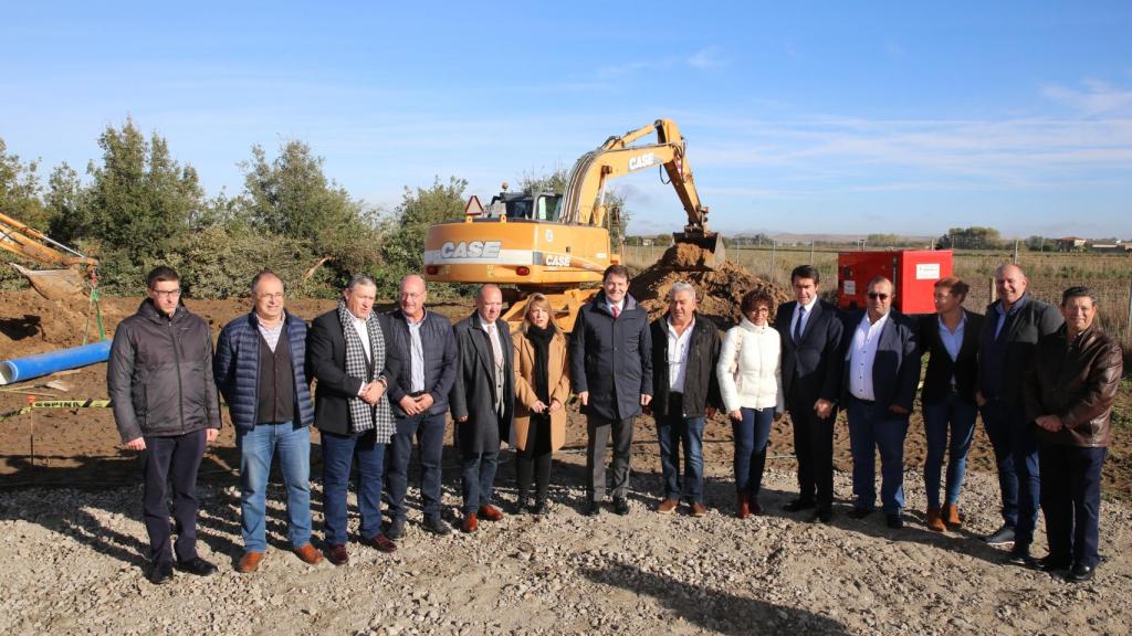 El presidente de la Junta presenta las mejoras del depósito regulador del abastecimiento de agua del alfoz de Zamora