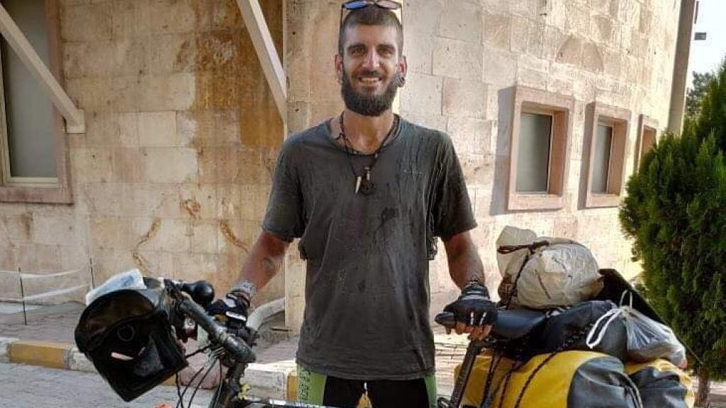 Roberto Merchán en un momento de su viaje.