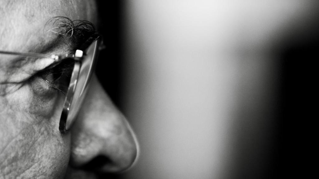 Los ojos de Carlos Ismael Álvarez.