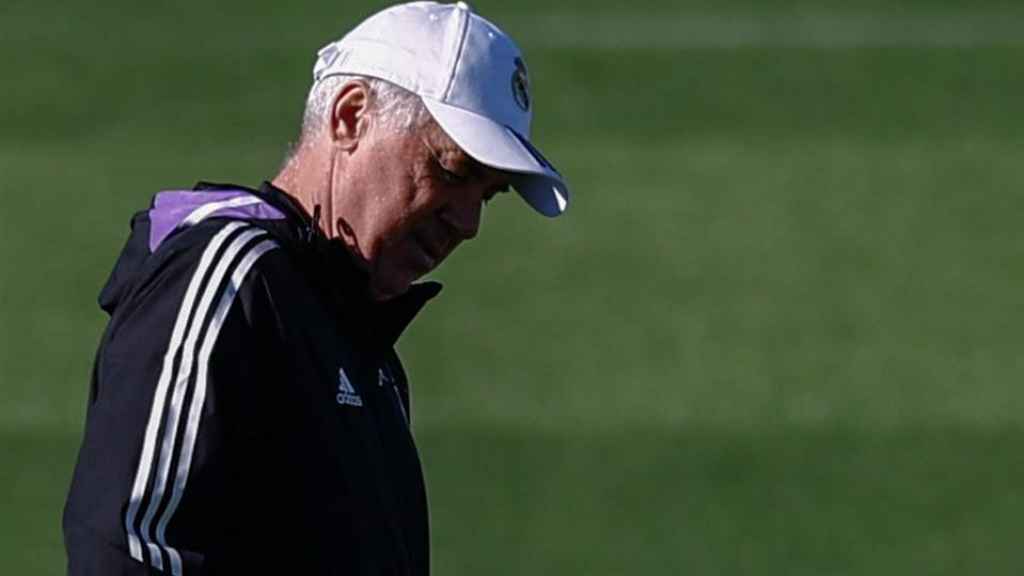 Carlo Ancelotti, en un entrenamiento del Real Madrid
