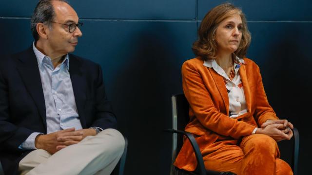 Ricardo y Susana Steinbruch asisten este martes en el museo Reina Sofía en Madrid a la presentación de una selección inédita de un centenar de obras de su colección privada, que permanecerán expuestas del 10 de noviembre de 2022 al 13 de marzo de 2023. Foto: EFE / J. J. Guillén