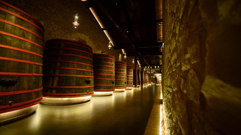 Depósitos de madera en Marqués de Murrieta