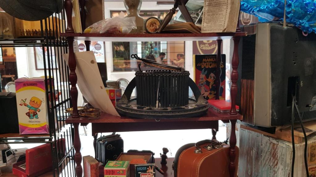 Medidor de sombreros.