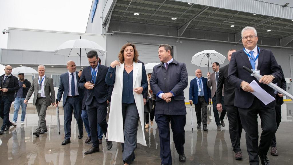 El presidente Emiliano García-Page ha participado este miércoles en la inauguración de la multinacional alemana Schütz en Cazalegas
