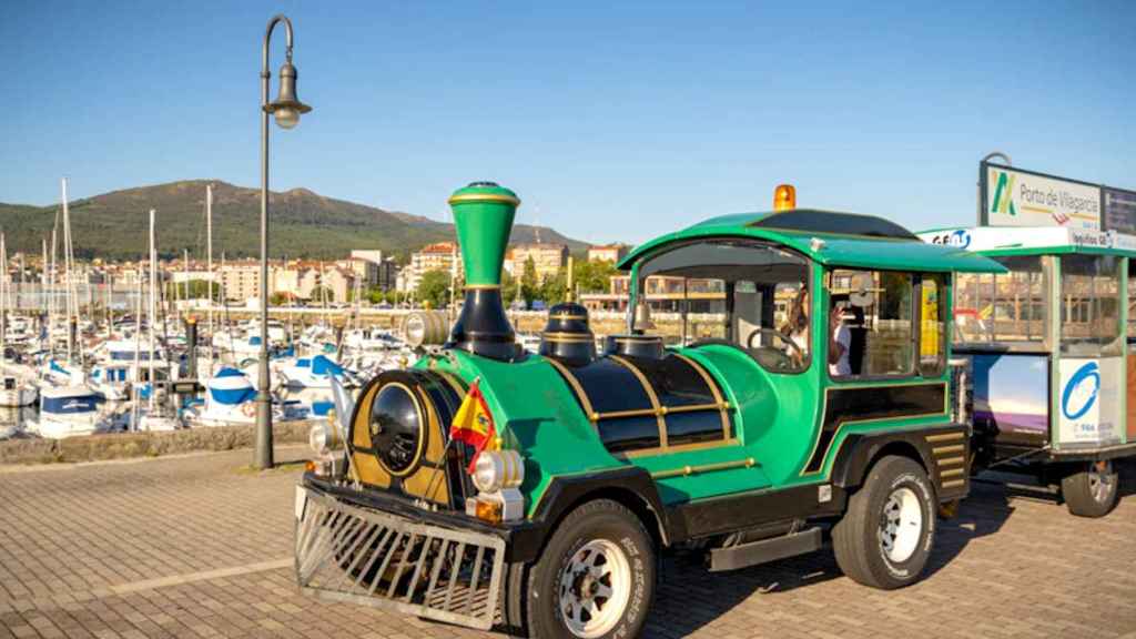 Tren turístico por Vilagarcía de Arousa.