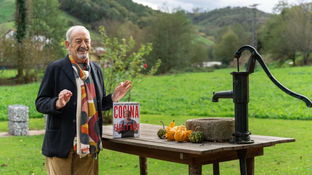 Arguiñano presenta su libro.