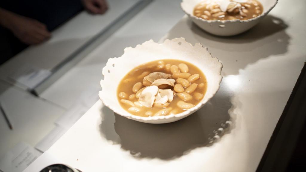 Fabes asturianas con perdiz roja, trompeta y amontillado.