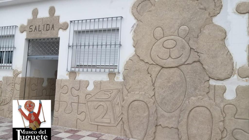 El exterior del Museo del Juguete.