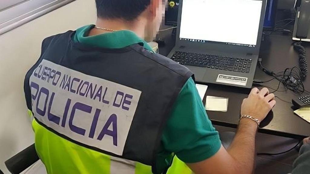 Imagen de archivo de un agente de la Policía Nacional.