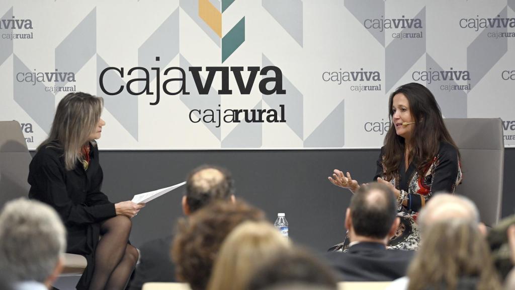 ‘Lunes, por fin’, con la directora del Centro Nacional de Investigación de la Evolución Humana (Cenieh), María Martinón