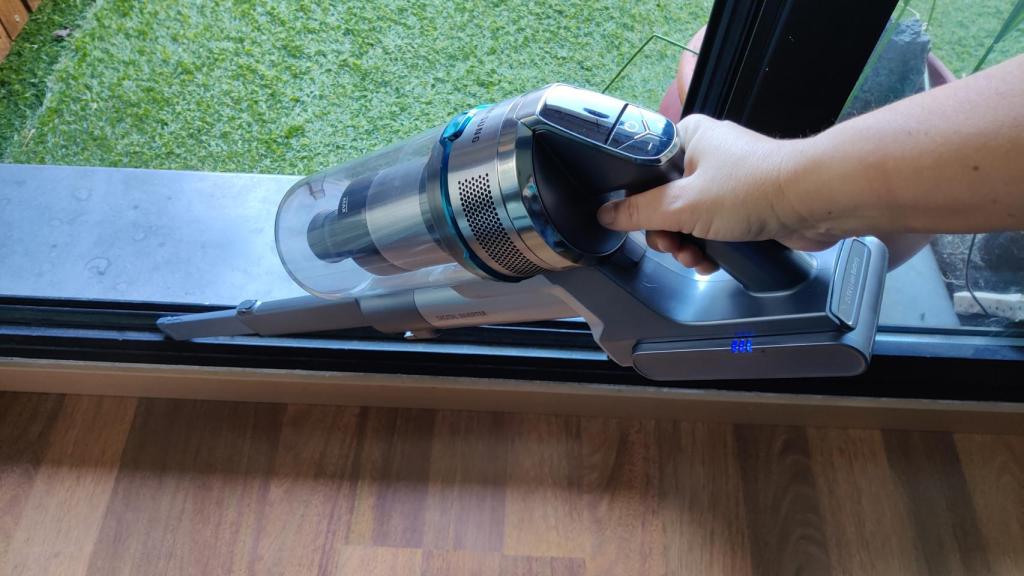 El accesorio extensible de la Samsung Jet 90