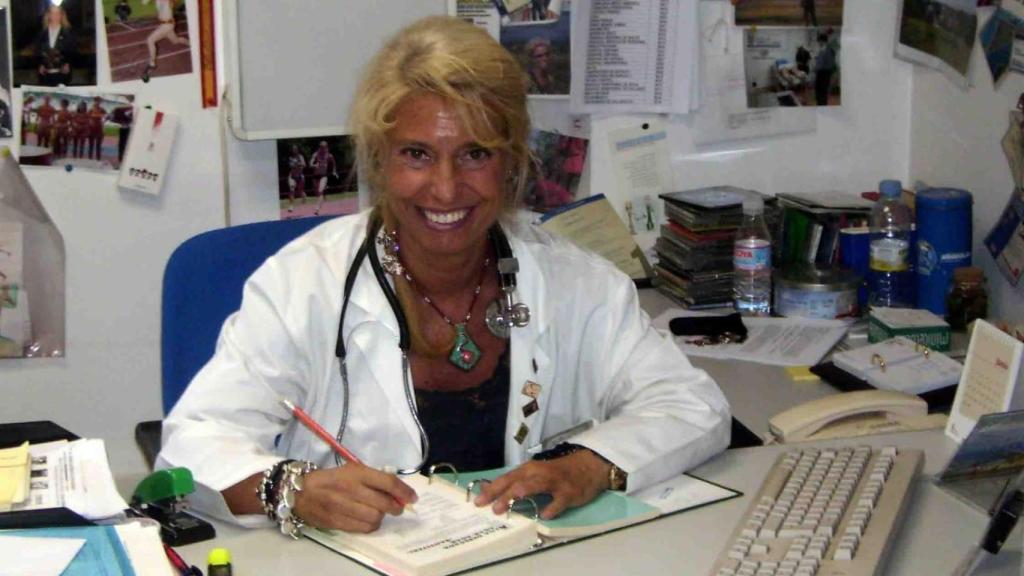 La médica Raquel Blasco en su consulta