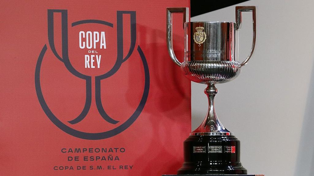 El trofeo de la Copa del Rey