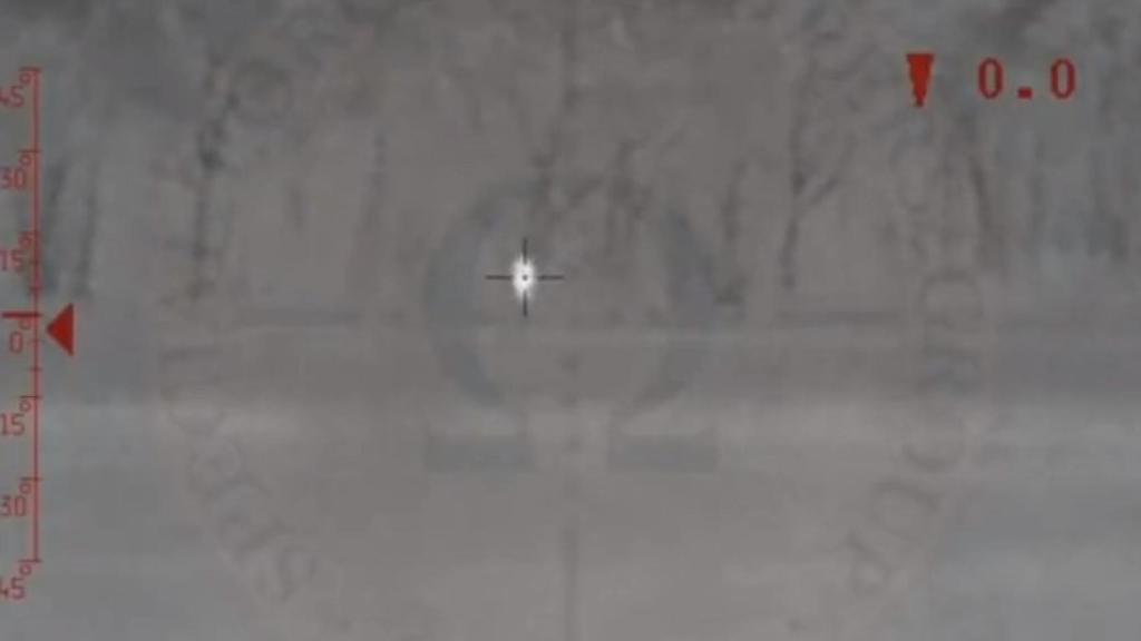 Imagen del disparo del francotirador ucraniano a dos soldados rusos.