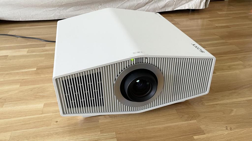 Proyector Sony XW7000.