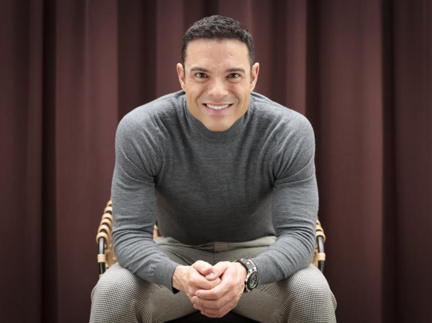 Antonio Rossi se estrena como presentador este domingo a las 13:30 horas en Telemadrid.