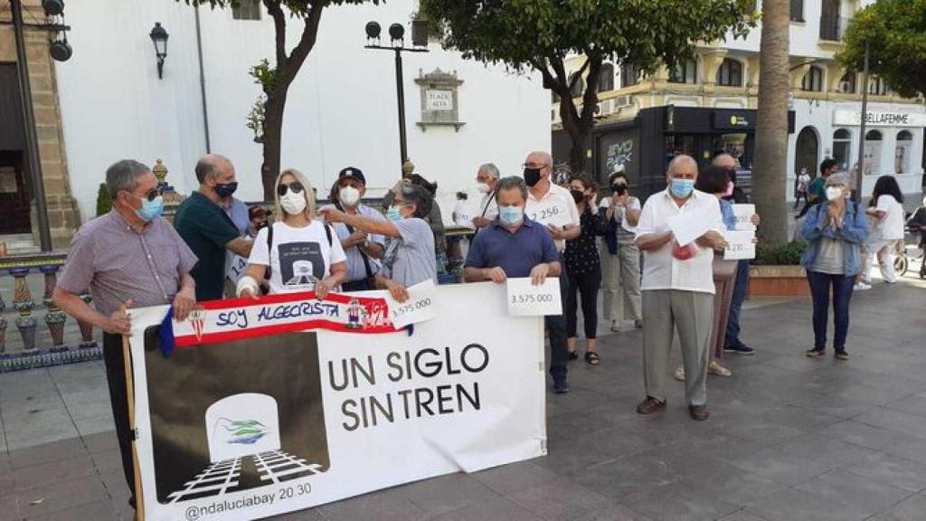 Concentración de Un siglo sin tren, en 2021.