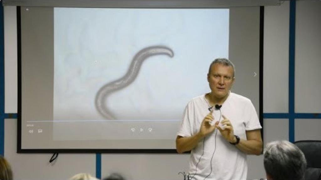 Ramón Risco en una conferencia.