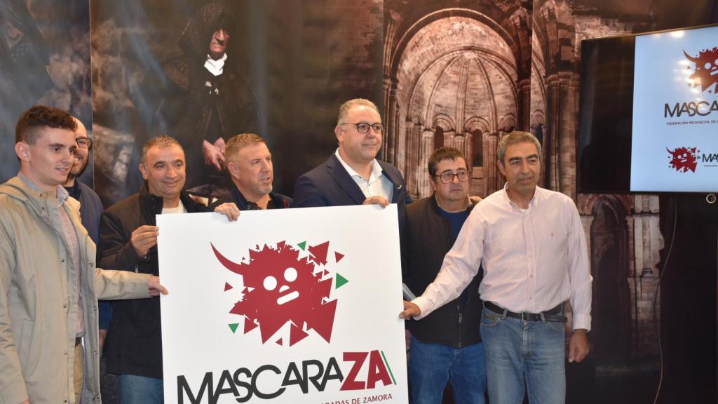 Presentación de la asociación Mascaraza en Intur