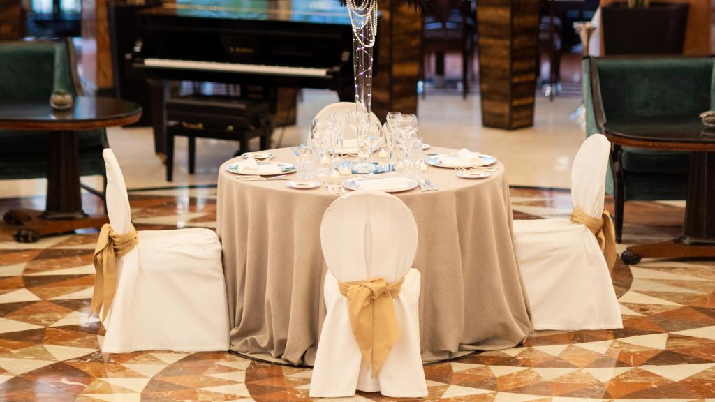 Mesa para la cena de Nochebuena del hotel InterContinental de Madrid