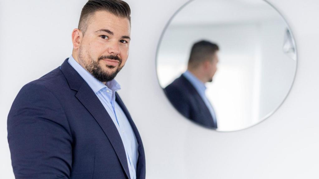 Eduardo Muñoz Simó, el abogado que defiende al padre Óscar.