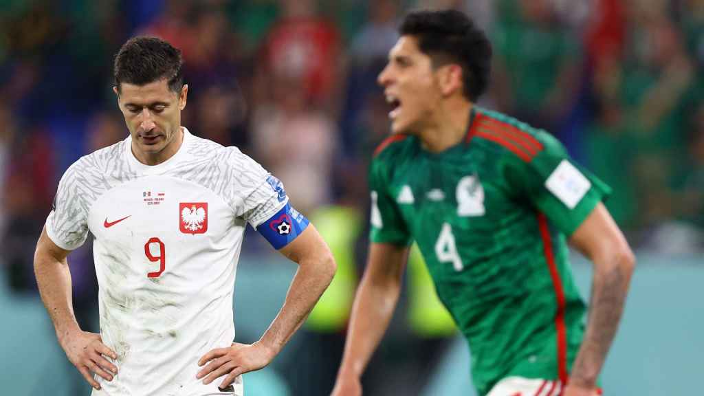 Lewandowski se lamenta tras el penalti fallado