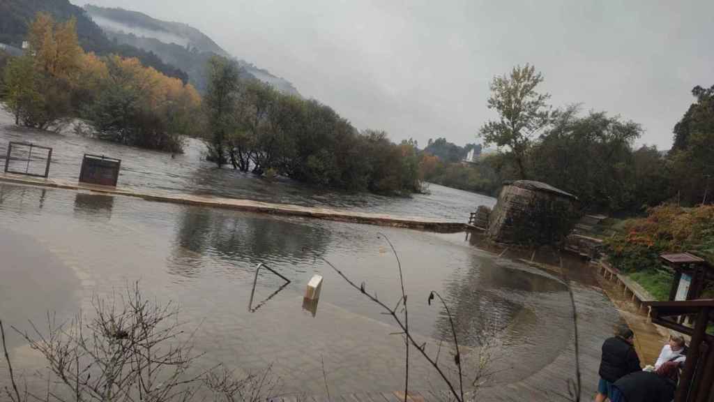 Inundación de las termas de Muiño da Veiga y de a Chavasqueira.