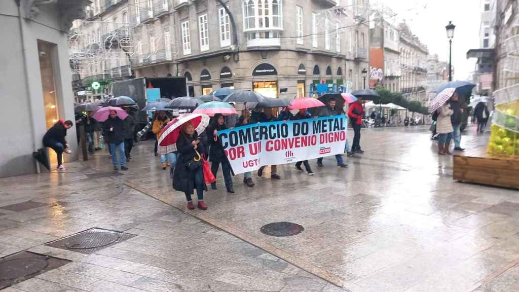 Manifestación del sector del comercio del metal en Vigo.