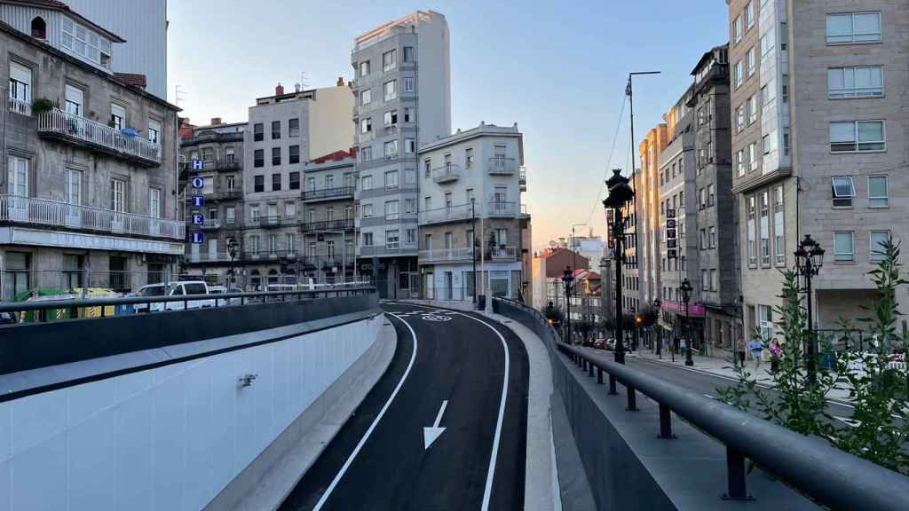 Túnel de Lepanto, salida a la autopista desde el centro de Vigo.