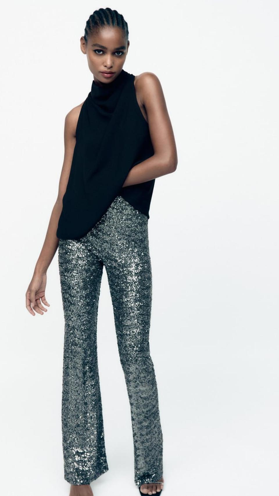 Una mujer vestida de Zara.