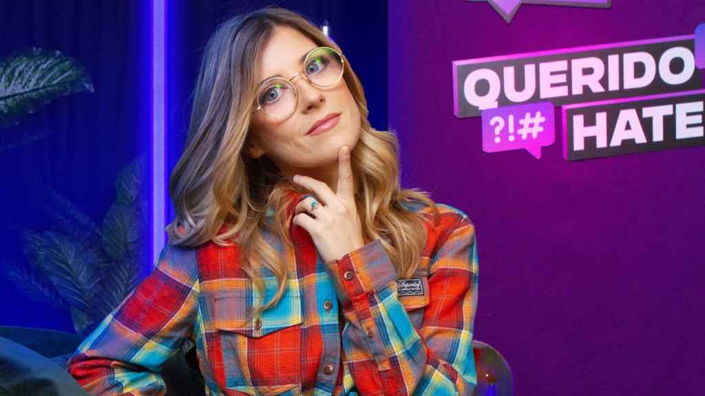 Virginia Maestro ha tirado de humor e ironía para contestar a las críticas de su excompañera.