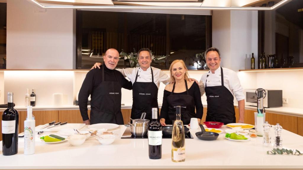 Los hermanos Torres cocinan en la inauguración de Avelino Vegas en Madrid