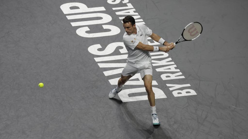 Roberto Bautista durante un partido de Copa Davis