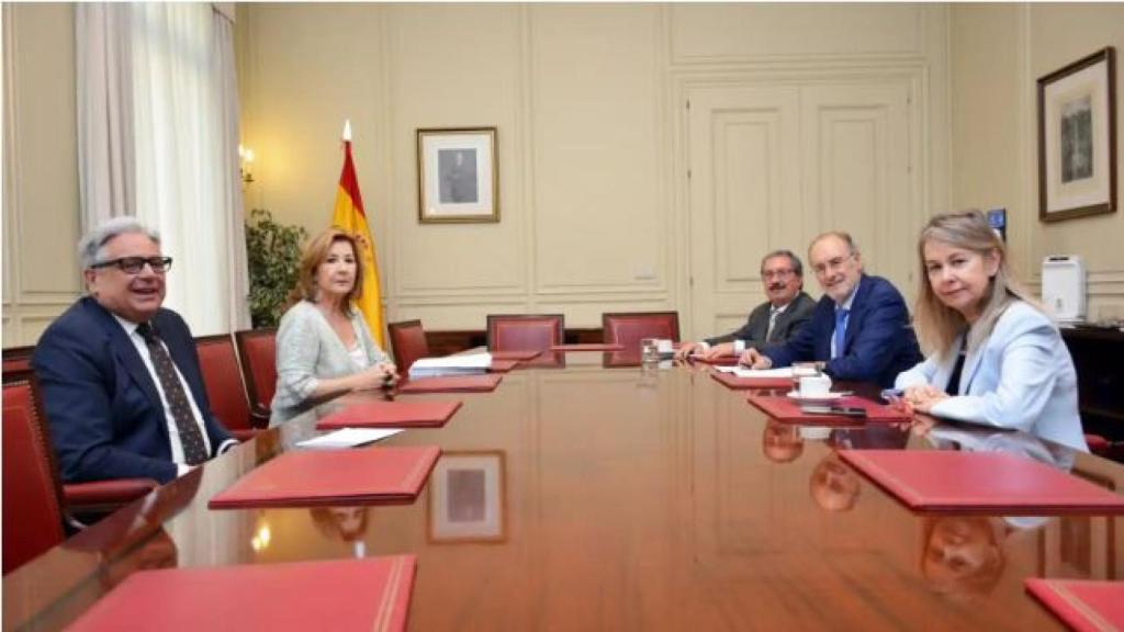 Vocales del CGPJ que negocian la renovación del TC, en una imagen de archivo./