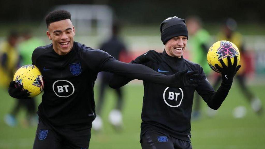 Mason Greenwood y Phil Foden, con la selección de Inglaterra en 2020