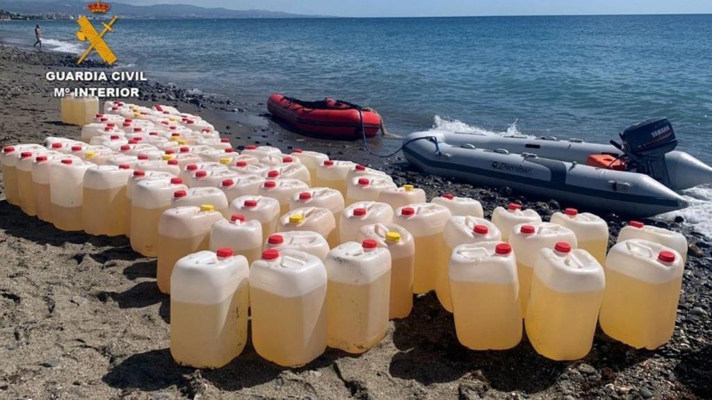 Imagen de las 'narcogasolineras'.