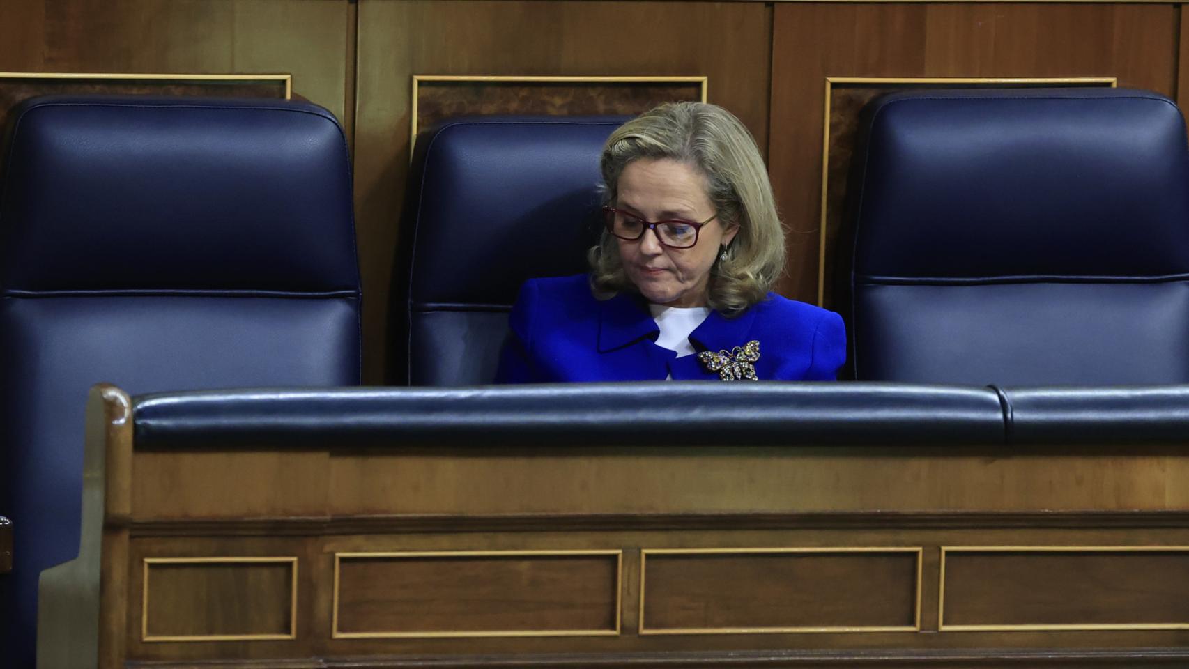 La vicepresidenta primera y ministra de Economía, Nadia Calviño, durante el pleno del Congreso del pasado miércoles.