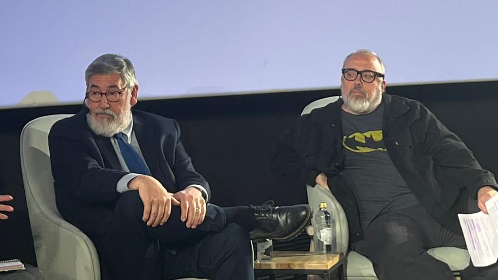 John Landis y Álex de la Iglesia. Foto: Academia de Cine