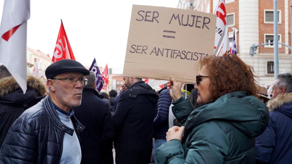 Manifestación de CCOO y UGT en defensa de la democracia