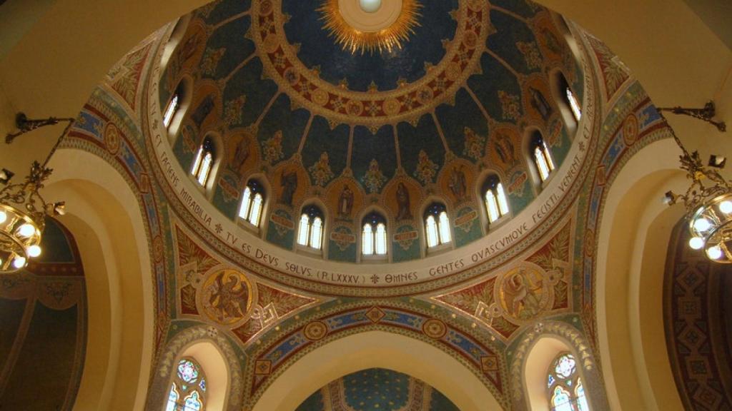 La joya neobizantina de Madrid que quizá no conocías está en la calle Alcalá