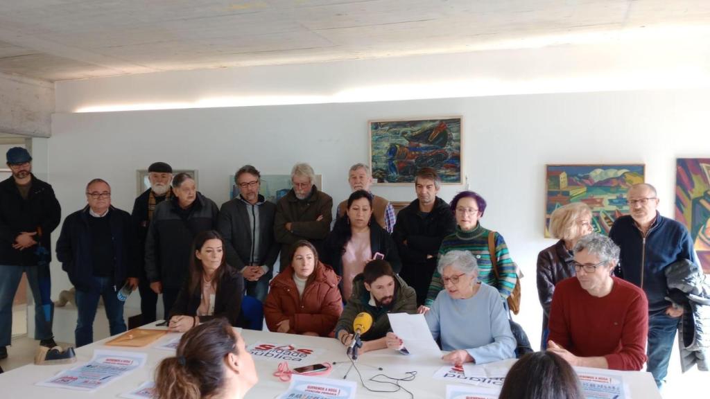 Miembros de la plataforma local esta mañana