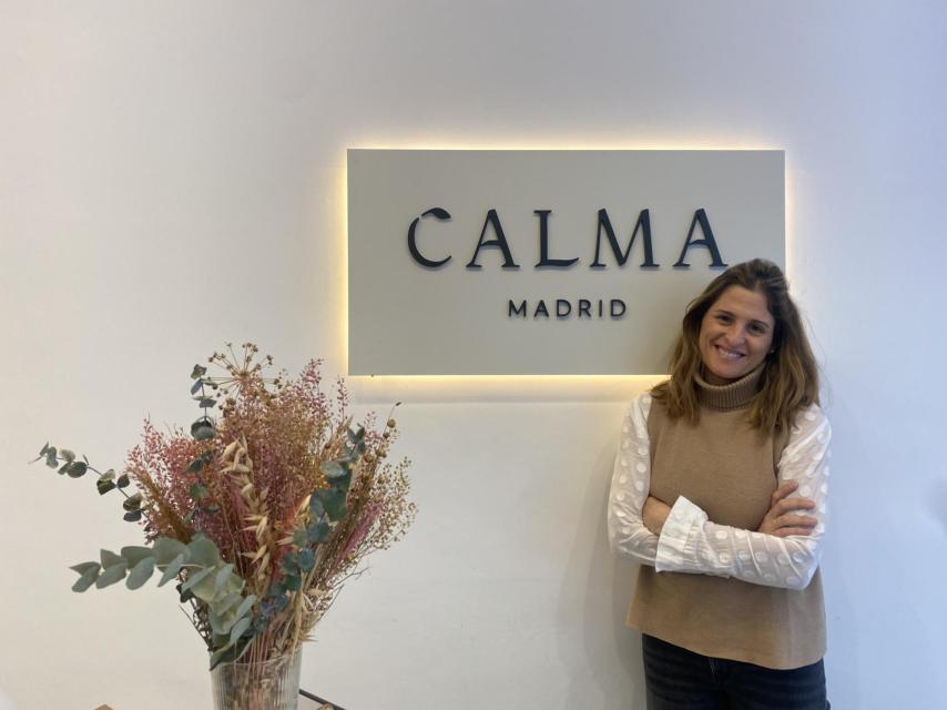 La emprendedora Yolanda Mascaraque, en su centro de belleza y masajes.